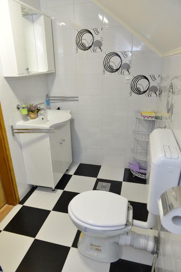 Apartmani Miscevic Josipdol Bagian luar foto