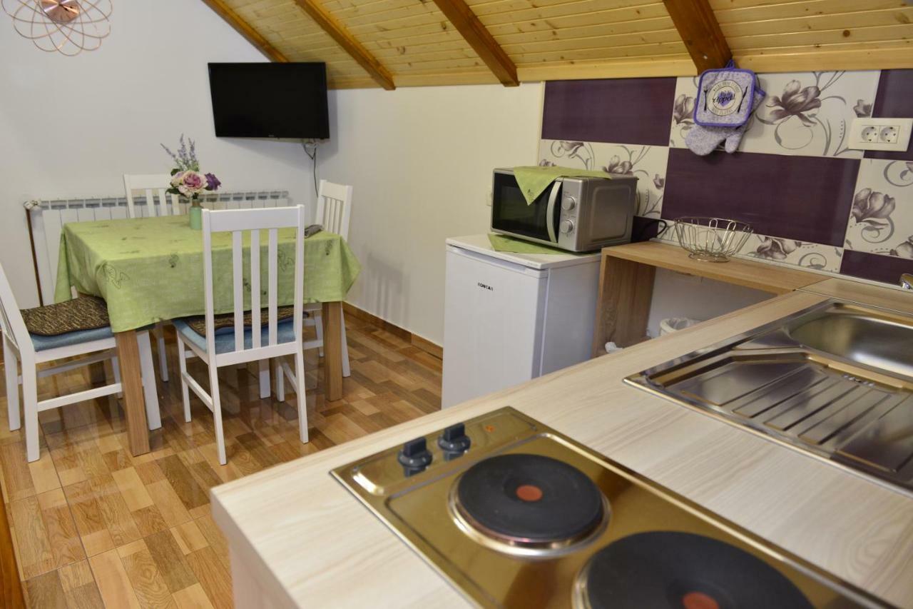 Apartmani Miscevic Josipdol Bagian luar foto